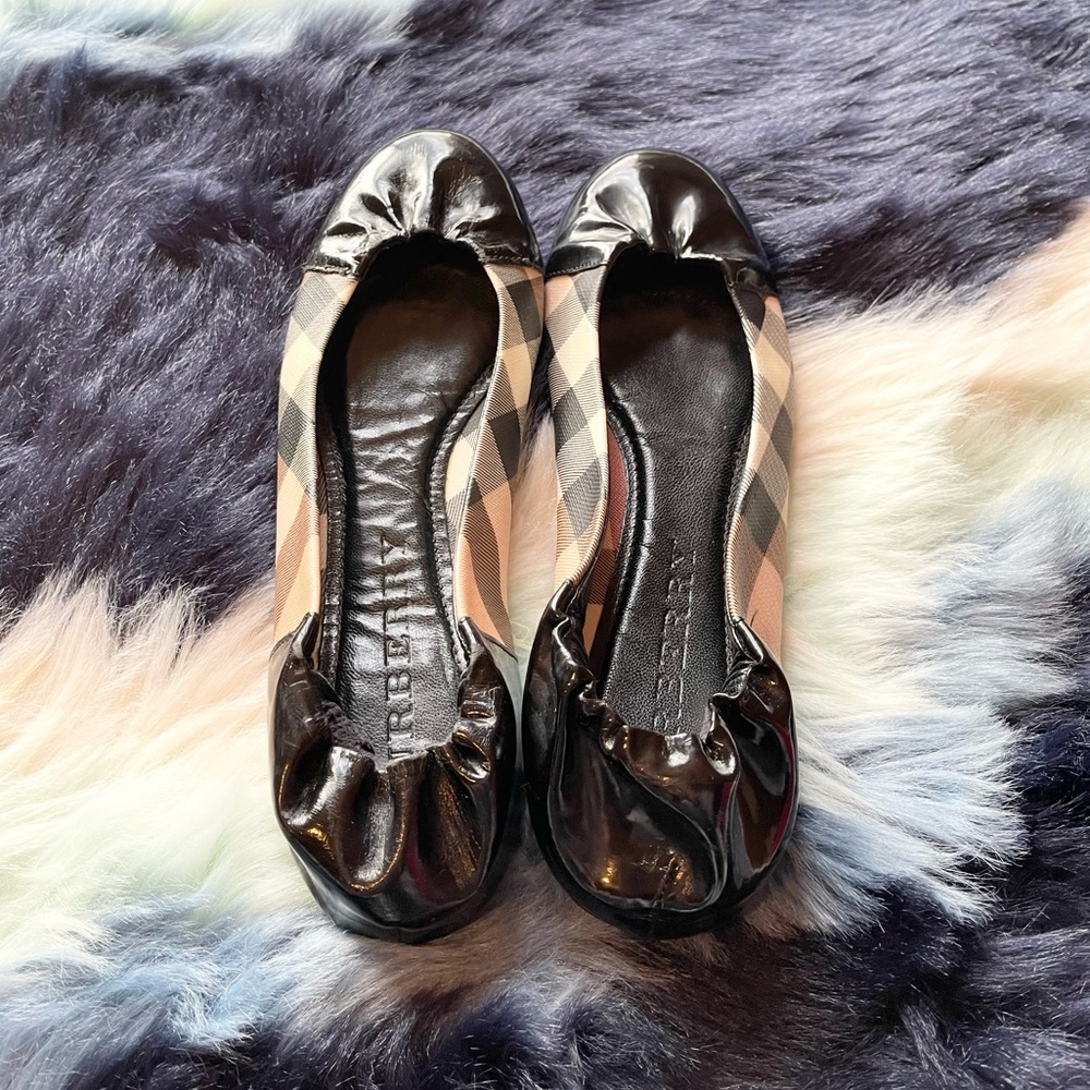 🔅Burberry Flats🔅